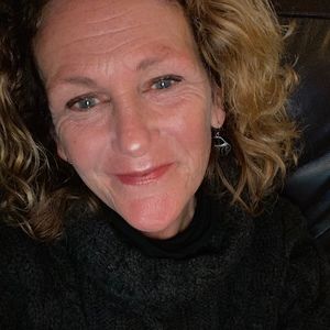 Meet your Posher, Sherry